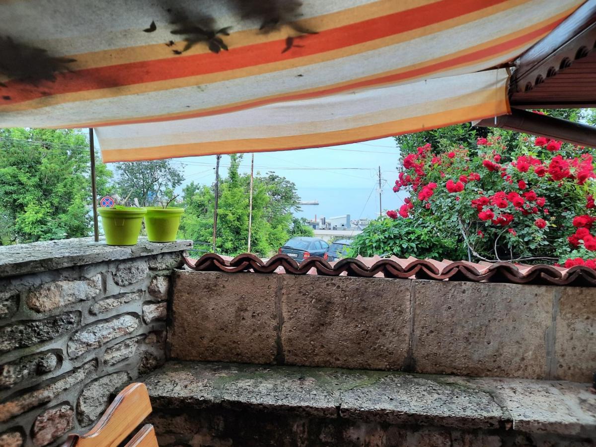 Regina'S Guesthouse Balchik Extérieur photo