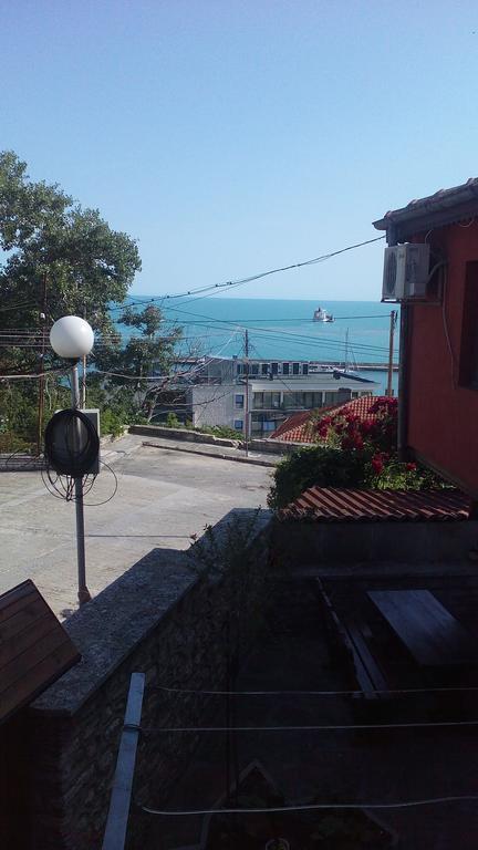 Regina'S Guesthouse Balchik Extérieur photo